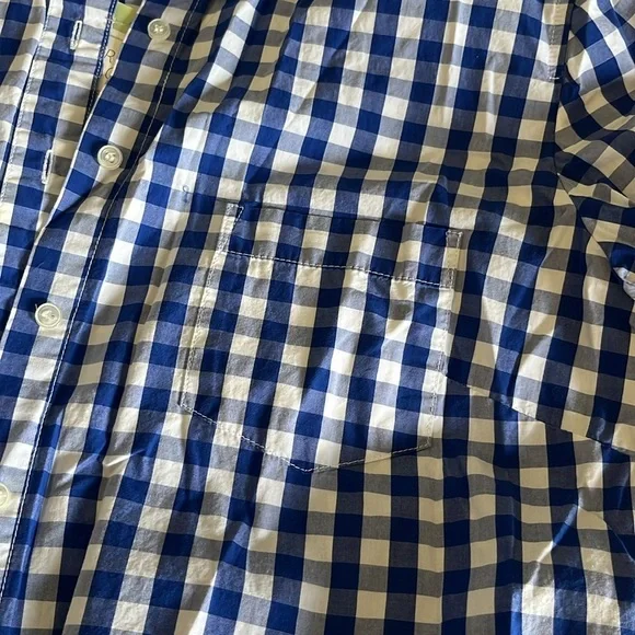 Daniel Cremieux Blue and White Plaid Shirt (Size Medium) - Picture 2 of 6